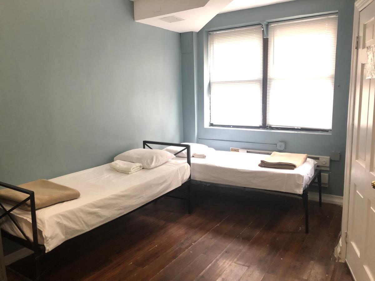 Chelsea International Hostel New York Bagian luar foto